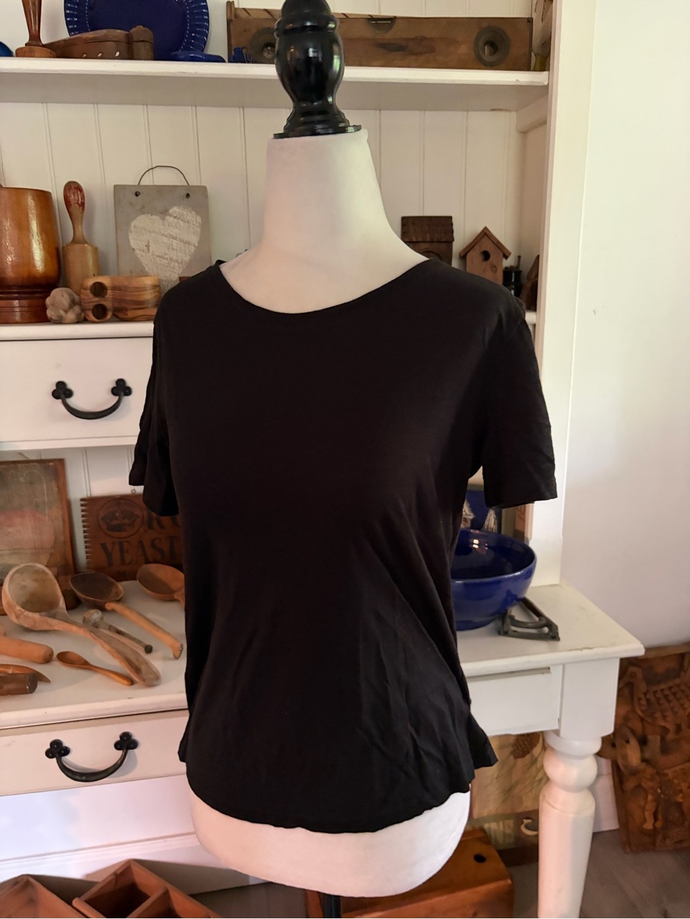 Inwear Classic Black Short-Sleeve Women's Tee